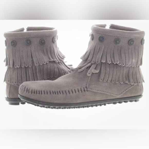 Minnetonka Double Fringe Side Zip Boot Grey Size 7.5 Women's Booties - Picture 1 of 6